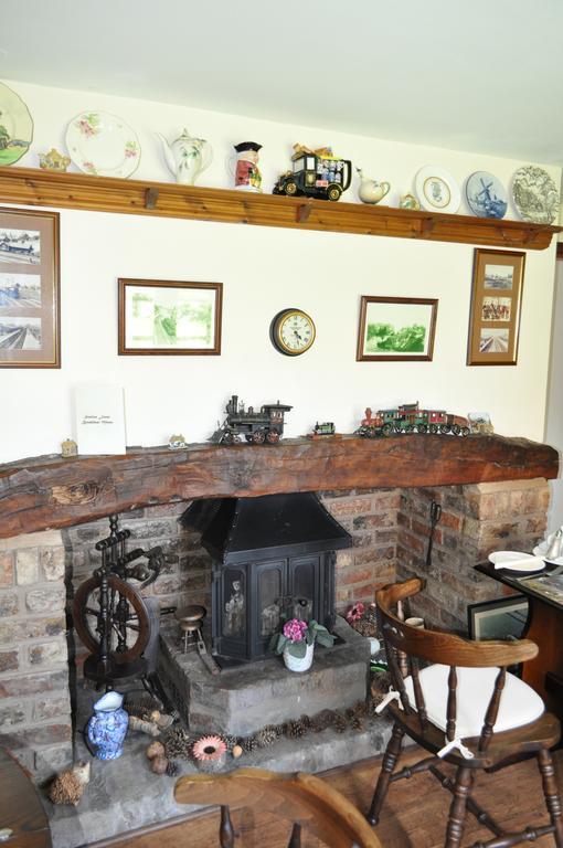 Station Farm Guest House Church Fenton Bagian luar foto